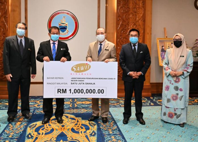 RM1 million food basket aid for 15 districts