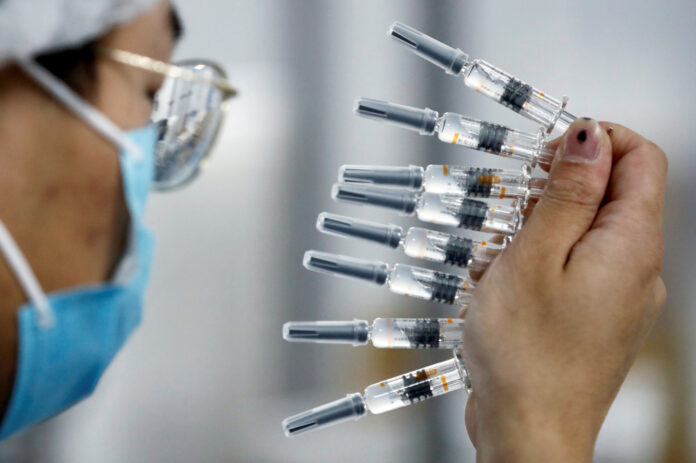 Covid-19: 1,760 doses of Sinovac vaccine arrive at vaccination centres in Miri’s interior
