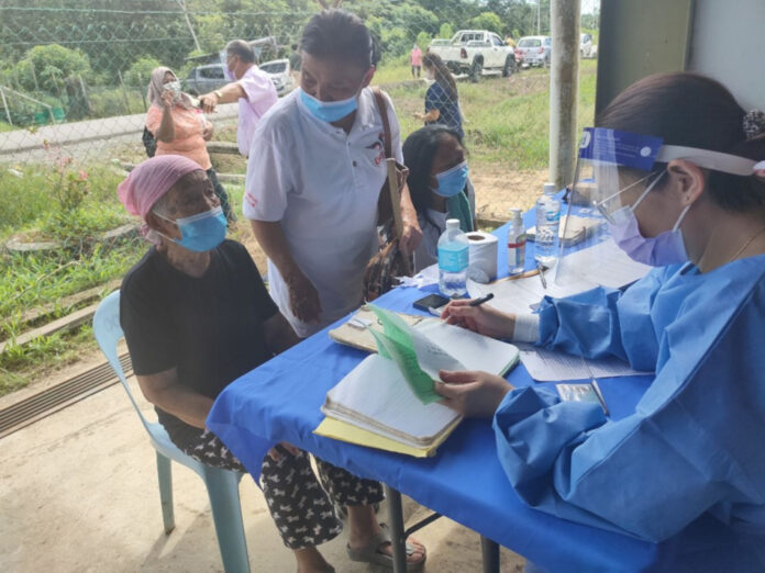 In Sarawak, 413 receive Covid-19 jabs at first mobile vaccination programme in Tatau