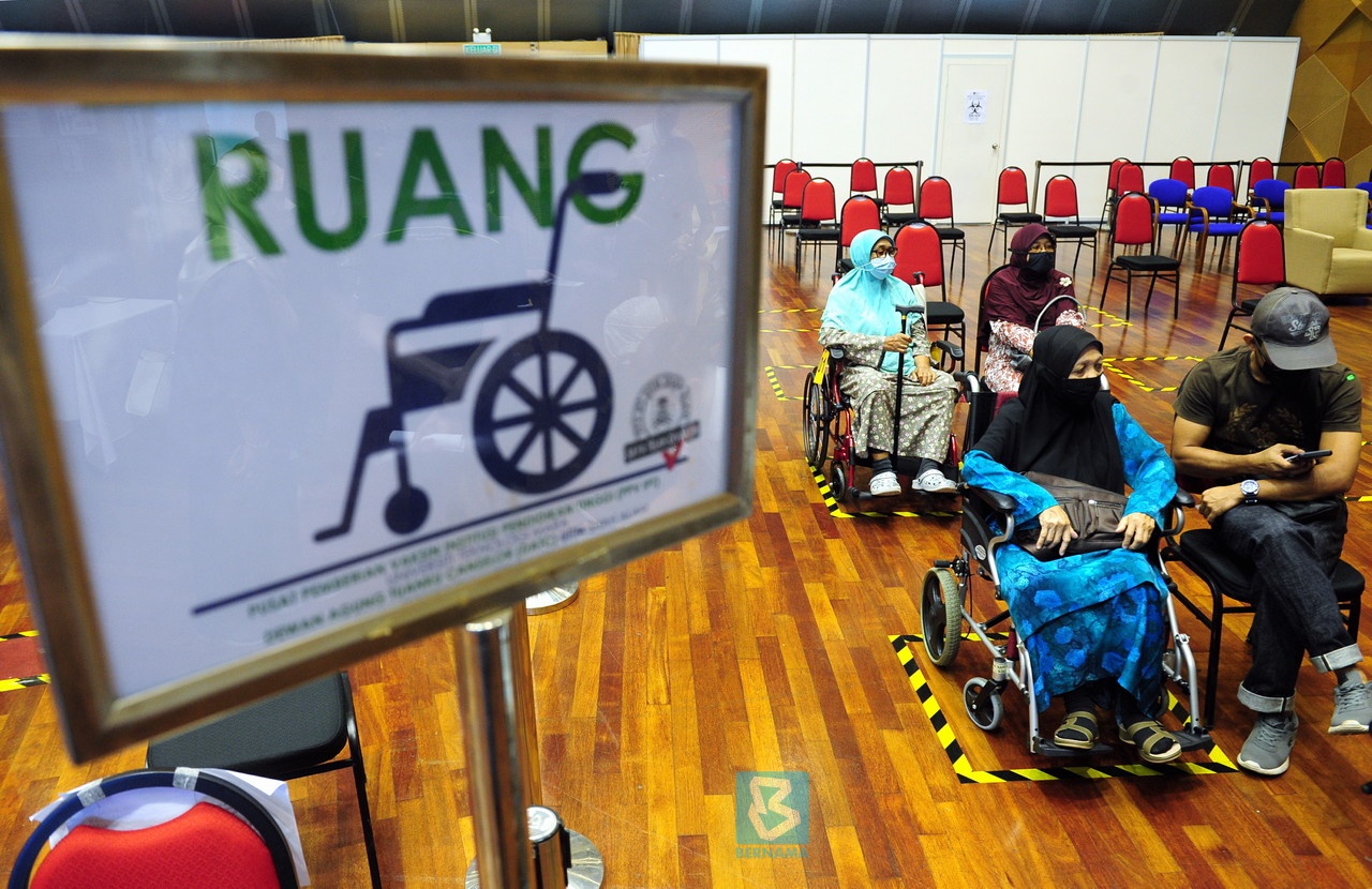 RM500 monthly assistance for three months for unemployed persons with disabilities under Pemulih