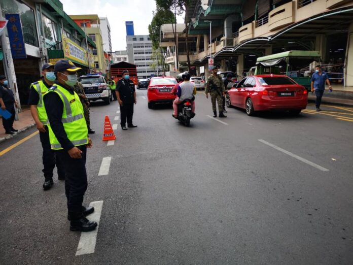 Bukit Aman: About 20 pct PDRM personnel yet to receive first Covid-19 vaccine dose or awaiting second