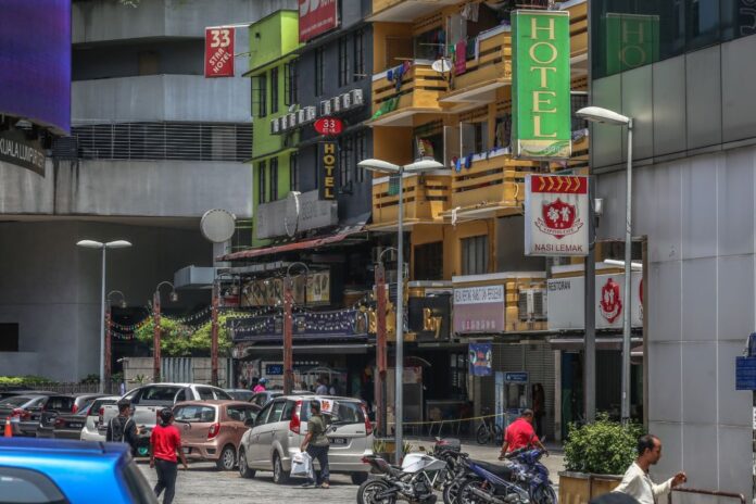 Report agencies acting unprofessionally in enforcing ‘total lockdown’, hotelier group tells members