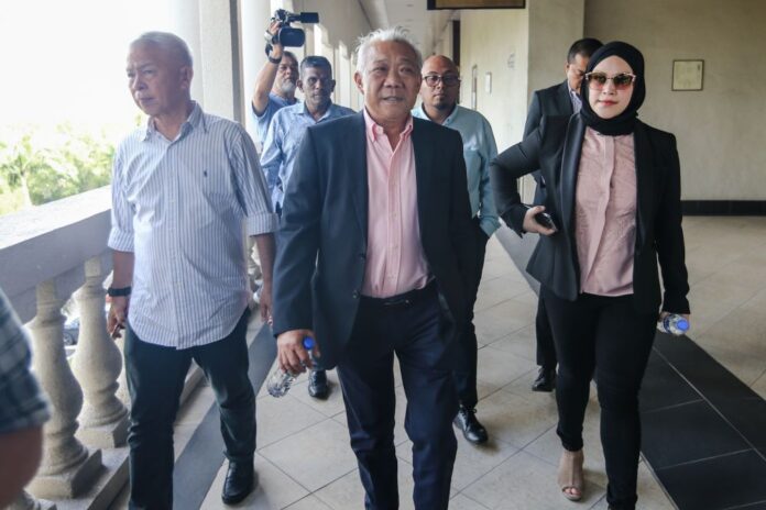 Bung Moktar, wife Zizie Izette’s corruption trial postponed to July 26