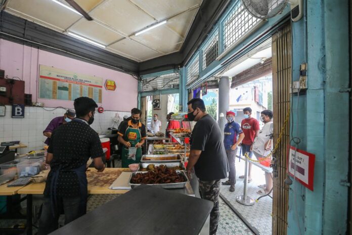 PM Muhyiddin sees local SMEs’ growth prospects gradually recovering this year