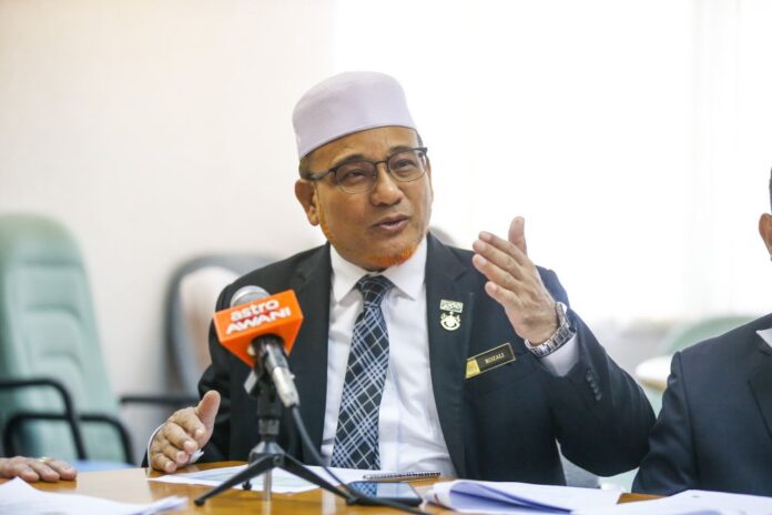 Shops, hawkers under essential services with valid licence can open without Miti letters, says Seberang Perai City Council