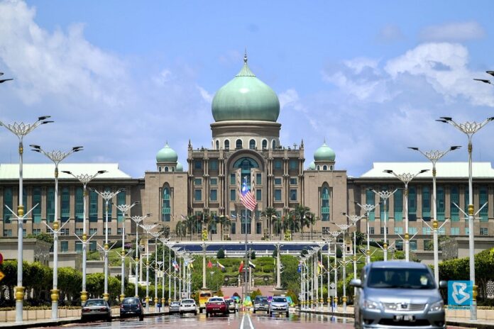 Putrajaya announces up to 50 pct allowance cut for civil servants except front-liners, funds to go towards Covid-19 fight