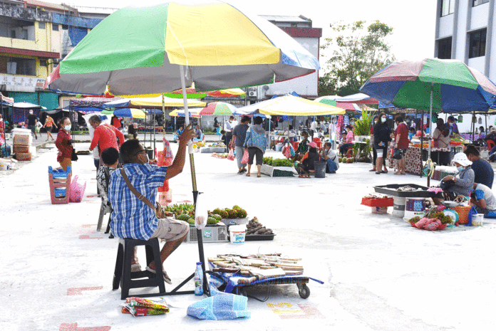 Traders, hawkers to get Sarawakku Sayang Special Assistance in two payments