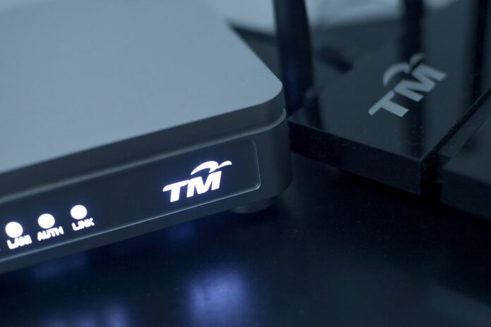 Selangor govt unveils internet subsidy scheme for M40 group
