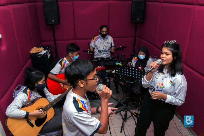 PM: Youths play important role in steering Malaysia’s digitalisation efforts