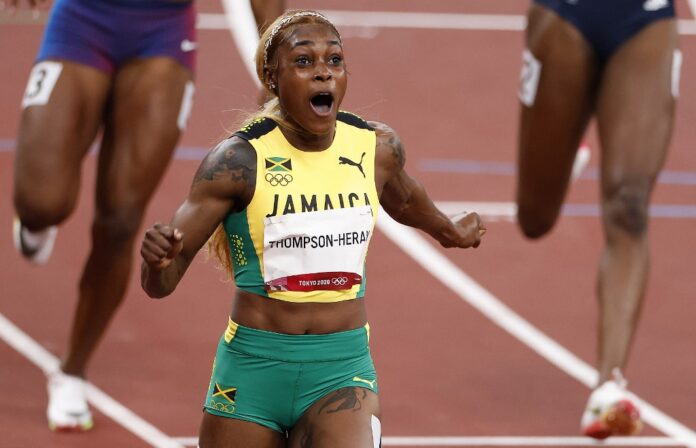Thompson-Herah storms to victory in women’s Olympic 100m