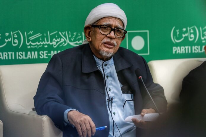 PAS says will continue backing Muhyiddin as PM as Umno triggers political turmoil