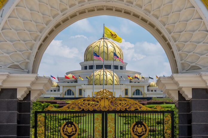 Sarawak govt thanks Agong for proclaiming state Emergency until February 2022