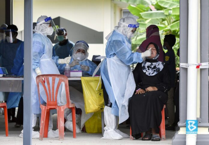 Covid-19: Sarawak red zone districts drop to 21 as Bukit Mabong, Asajaya revert to orange zones