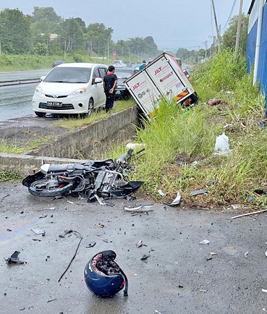 Food delivery rider killed by lorry