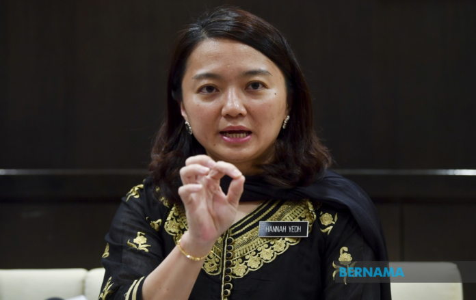MPs: Putrajaya’s 13-item list for RM300,000 food basket inflexible