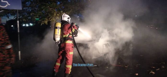 Car parked in Taman Tunku catches fire
