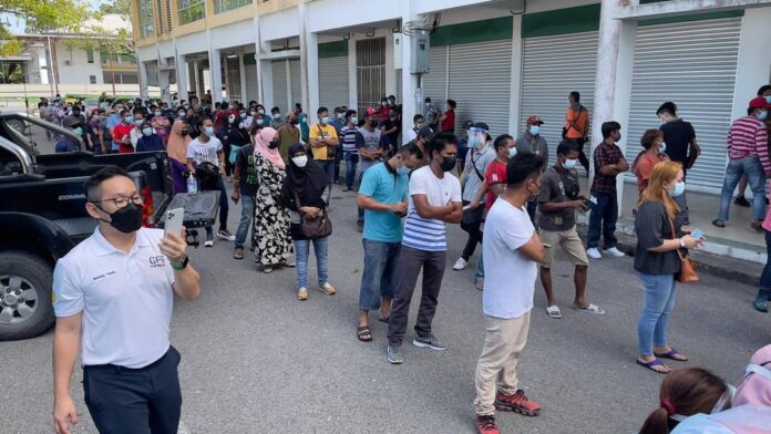 Foreign workers make up majority at Sibu mobile vaccination programme