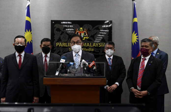 Pakatan criticises PMO’s statement defending revocation of Emergency Ordinances, says Federal Constitution, parliamentary democracy betrayed
