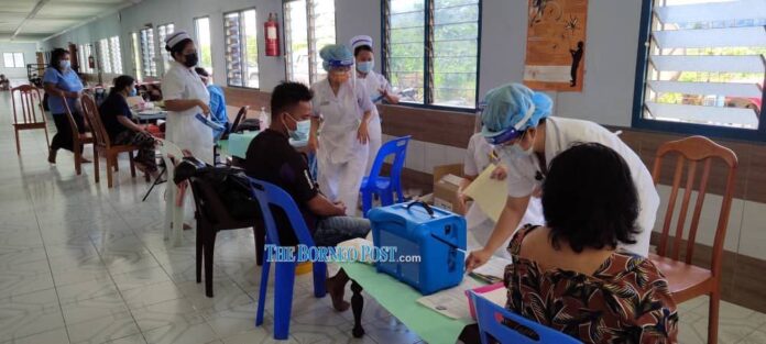 157 Nanga Takan folk receive first dose of Covid-19 vaccine