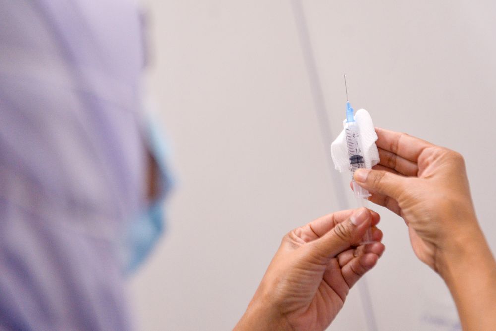 Health Ministry probing empty vaccine syringe claim