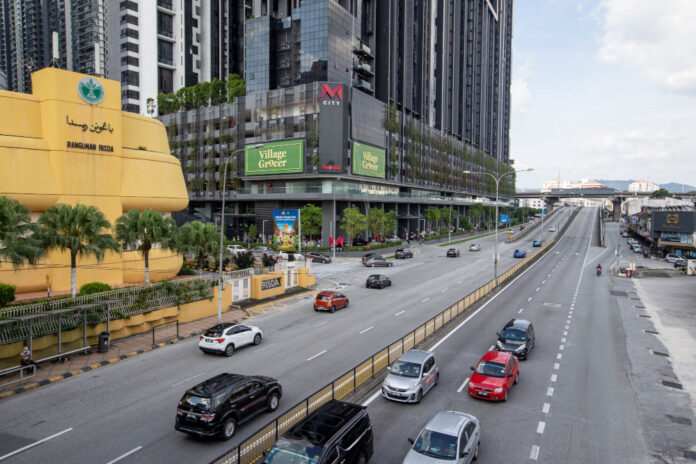 On eve of EMCO, Ampang business owners unclear if they are affected or not because of vague border lines
