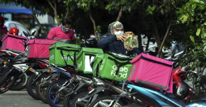 F&B operators seek govt intervention on commission fees with country’s ‘big two’ delivery platforms