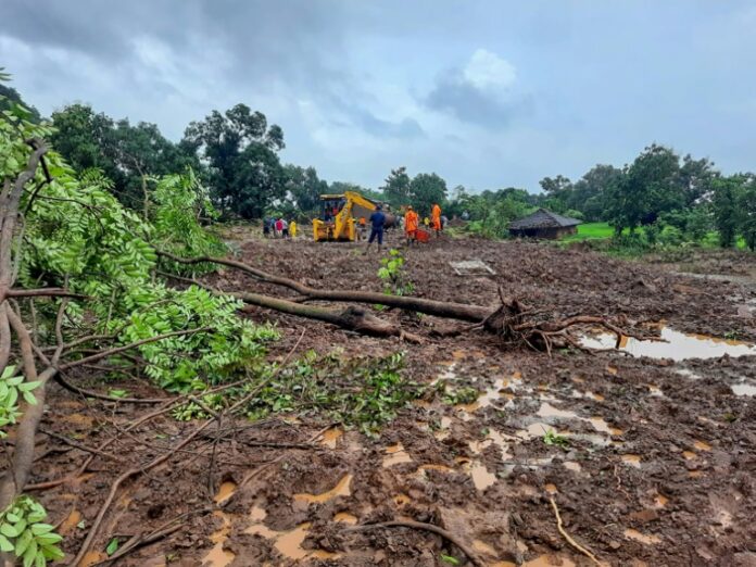 India rescuers hunt for survivors as monsoon toll hits 115