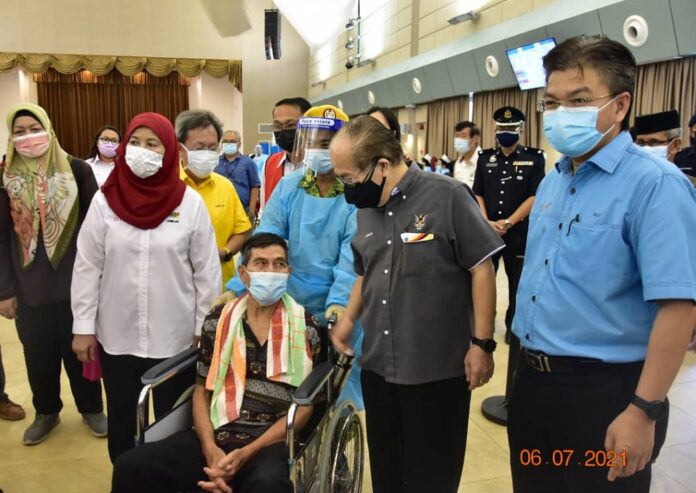 Progress of inoculation programme depends on adequate supply of vaccines, says Sarawak deputy CM