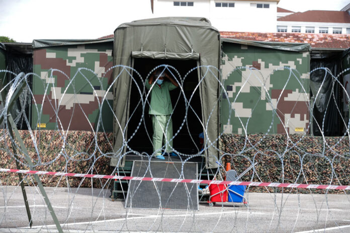 Infection Control chief: 50 Covid-19 patients placed at Tuanku Mizan Armed Forces Hospital’s parking lot disaster management zone