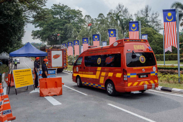 Deputy Speaker postpones Dewan Rakyat special sitting to Monday after announcing two more Covid-19 positive cases