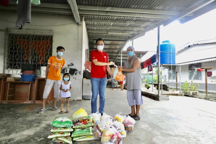 Families afraid of penalty, take down white flag