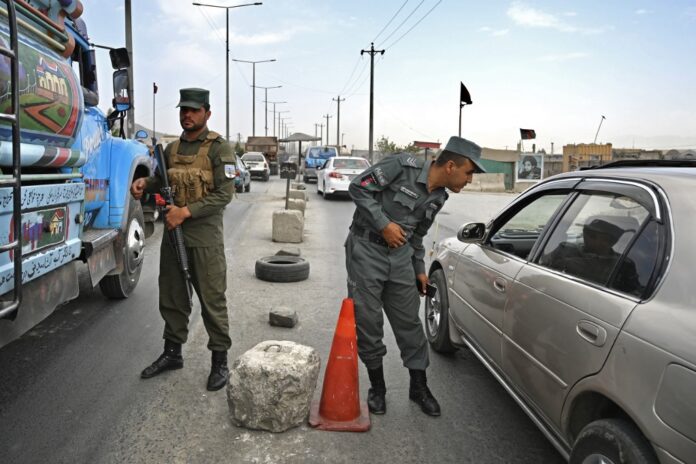 Taliban near gates of Kabul as US prepares to fly out thousands