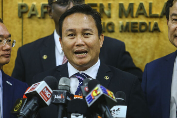 Puncak Borneo MP claims he received phone call asking him to support Pakatan Harapan