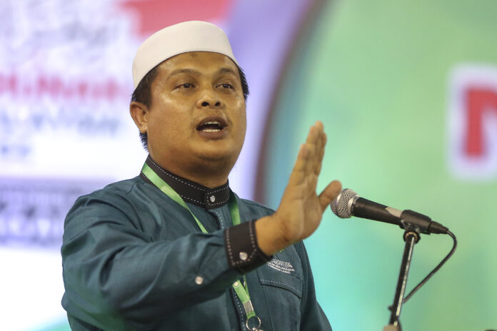 Perak MB and state secretary in charge of Covid-19 matters, besieged health exco tells critics