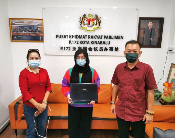 Where are 150,000 laptops announced under Budget 2021?