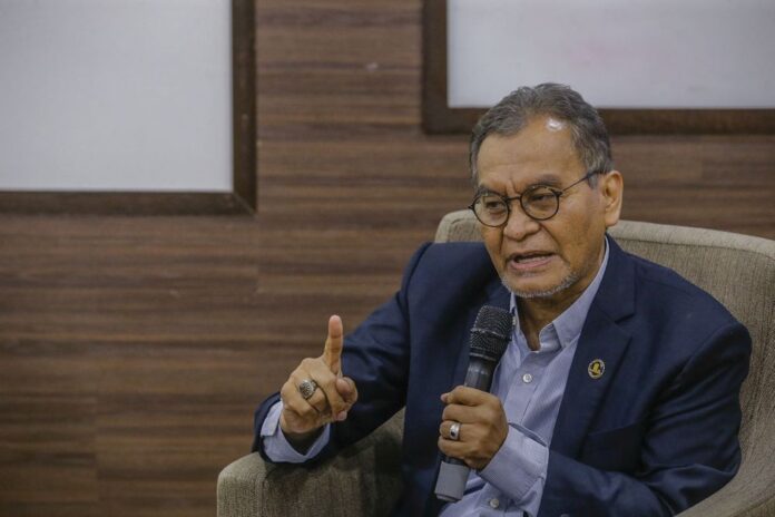 Invest in healthcare surveillance system to prepare for next pandemic, former health minister urges Putrajaya