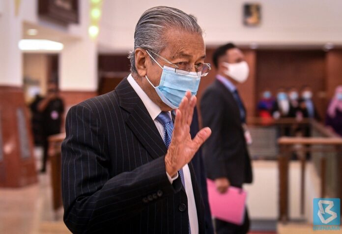 Dr Mahathir insists doesn’t want to be PM again, only to lead Mageran for Covid-19 fight