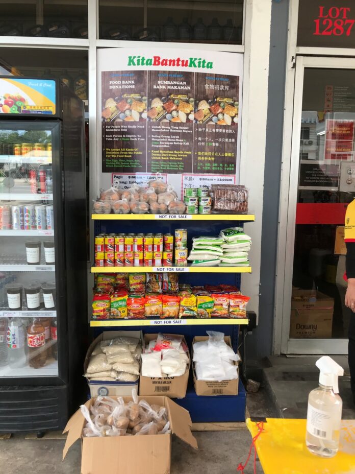 Of ‘white flags’ and food banks in Miri