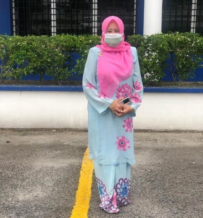 Umno leader questioned by cops over comments on Kedah MB in Facebook post