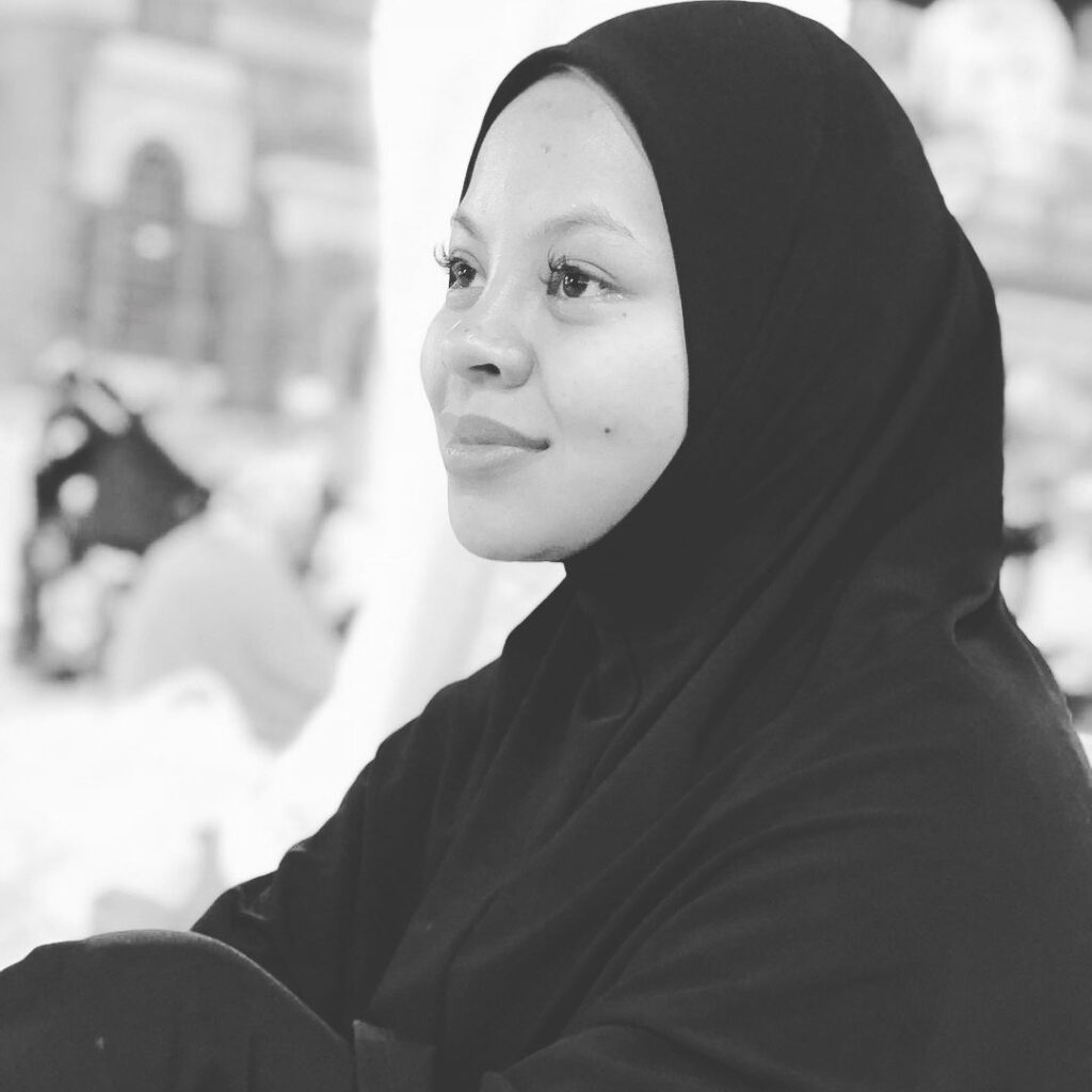 Singer Siti Sarah Raissuddin dies of Covid-19, three days ...