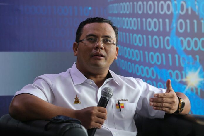 Selangor MB: State assembly sitting to debate plans to tackle Covid-19
