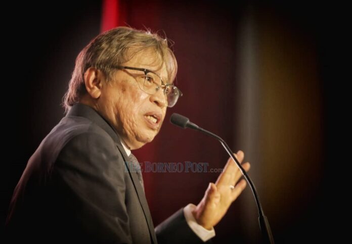 Abang Johari: Sarawak gov’t to reward Paralympic gold medalist Bonnie