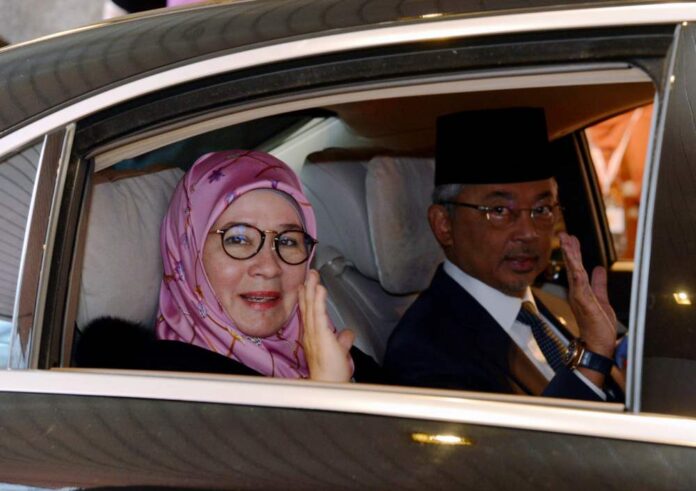 Agong, Permaisuri express appreciation to UK govt for Astrazeneca Covid-19 vaccine donation
