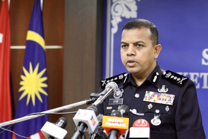 In Johor, 118 individuals involved in online gambling nabbed during two-week operation