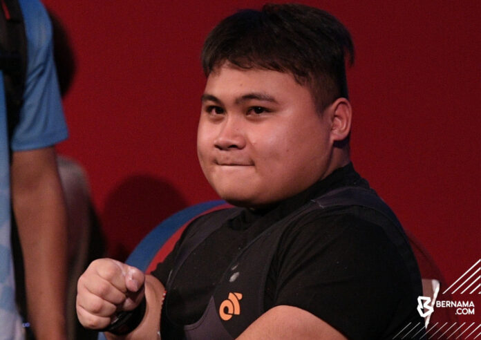 Sarawak leaders laud Bonnie for Paralympics gold medal