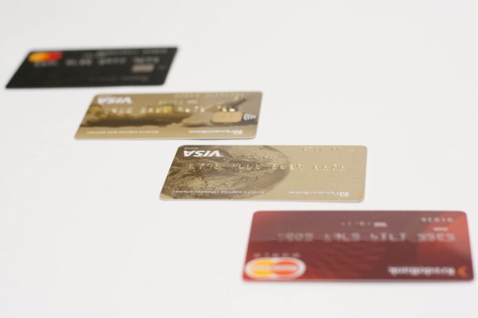 Sibu woman files report claiming over RM2,700 unauthorised transactions on credit card