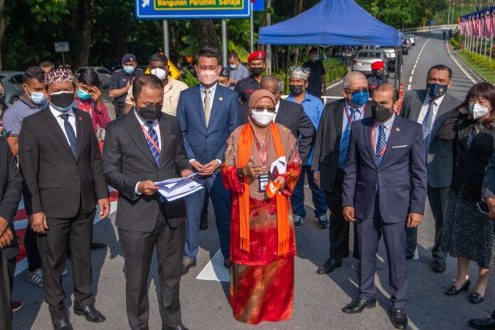 Opposition senators push for Dewan Negara sitting to go on to ‘correct’ EO announcement