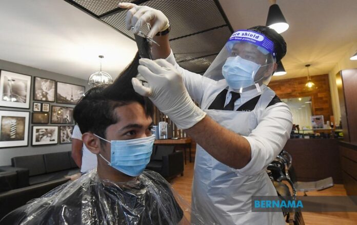 PM: Barbers, hair salons among 11 types of businesses allowed to re-open in Phase One states from tomorrow