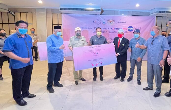 300 sites in Sabah to have VSAT facilities next year
