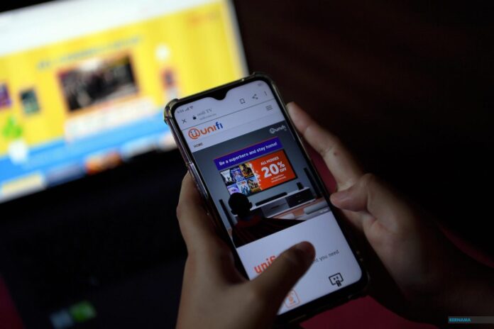 Internet access is a human right, says Communications Minister